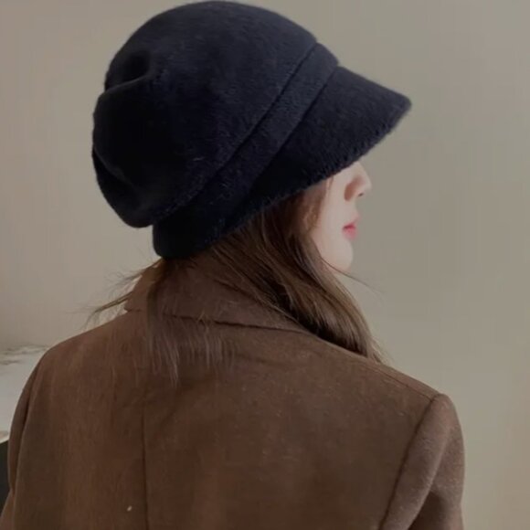 Fashionable Knit Cap Cozy Warm Hat Fall Winter Casual Trendy Easy Fits - Picture 2 of 8